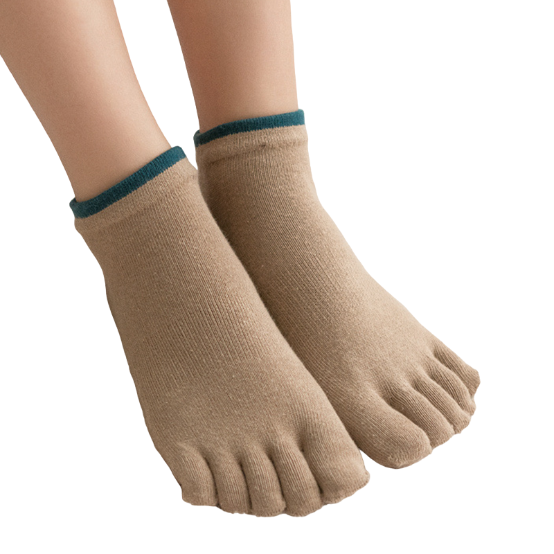 GROUNDED Ankle Toe Grip Socks Sand